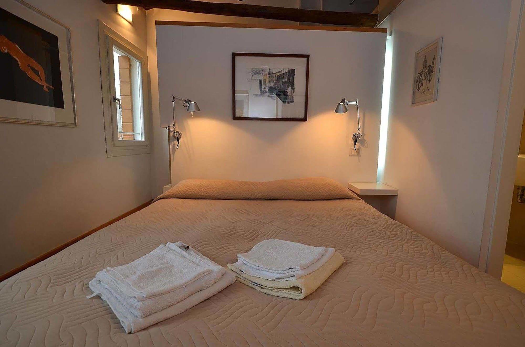 Appartement Dandolo-Terrace à Venise Extérieur photo